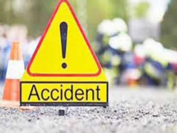 Two-wheeler accident; Death of a youth | दुचाकीचा अपघात; युवकाचा मृत्यू Two-wheeler accident; Death of a youth | दुचाकीचा अपघात; युवकाचा मृत्यू
