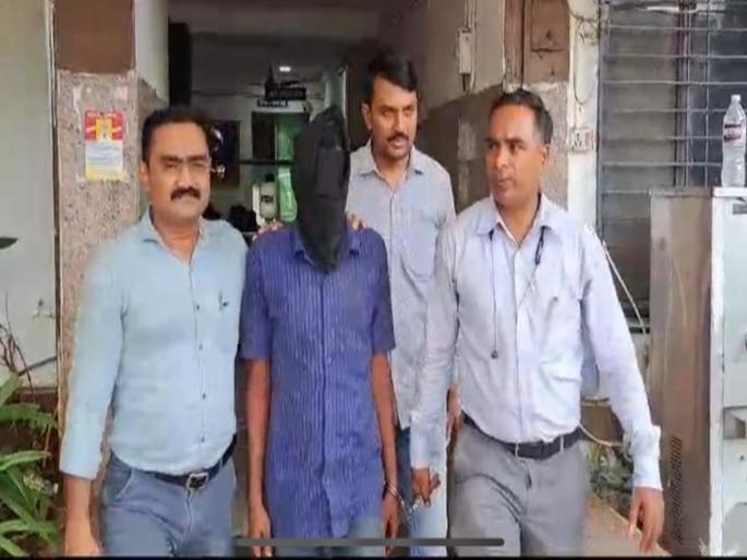 In Dombivli, father killed a 10-year-old girl with physical disabilities | ‘‘लवली मर गई है , जाकर देखो’’; दारूच्या नशेत केला मुलीचा खून, बापाला अटक In Dombivli, father killed a 10-year-old girl with physical disabilities | ‘‘लवली मर गई है , जाकर देखो’’; दारूच्या नशेत केला मुलीचा खून, बापाला अटक