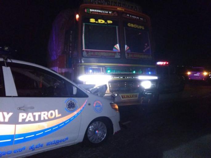 union minister anant kumar hegde escort car hit by truck minister alleges conspiracy to kill him | हा केवळ अपघात नाही, मला ठार मारण्याचा प्रयत्न- अनंत कुमार हेगडे union minister anant kumar hegde escort car hit by truck minister alleges conspiracy to kill him | हा केवळ अपघात नाही, मला ठार मारण्याचा प्रयत्न- अनंत कुमार हेगडे