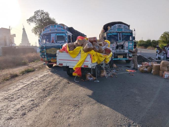 Akola: One killed in two vehicle accident on National Highway | अकोला : राष्ट्रीय महामार्गावर दोन वाहनांच्या अपघातात एक ठार Akola: One killed in two vehicle accident on National Highway | अकोला : राष्ट्रीय महामार्गावर दोन वाहनांच्या अपघातात एक ठार