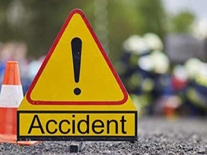 Woman dies after car overturns while returning to Goa after worshipping God | Kolhapur: देवदर्शनाला गेलेल्या गोव्यातील महिलेचा अपघातात मृत्यू, पतीसह दोन मुले जखमी; आजऱ्याजवळ झाला अपघात Woman dies after car overturns while returning to Goa after worshipping God | Kolhapur: देवदर्शनाला गेलेल्या गोव्यातील महिलेचा अपघातात मृत्यू, पतीसह दोन मुले जखमी; आजऱ्याजवळ झाला अपघात