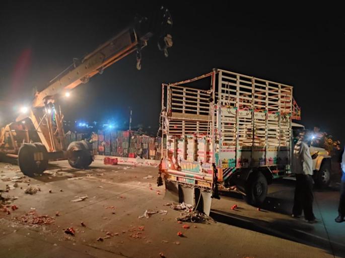 Big news Another accident on Nagpur Ratnagiri highway Crushed one | मोठी बातमी: नागपूर-रत्नागिरी महामार्गावर पुन्हा दाेन अपघात; एकाला चिरडले