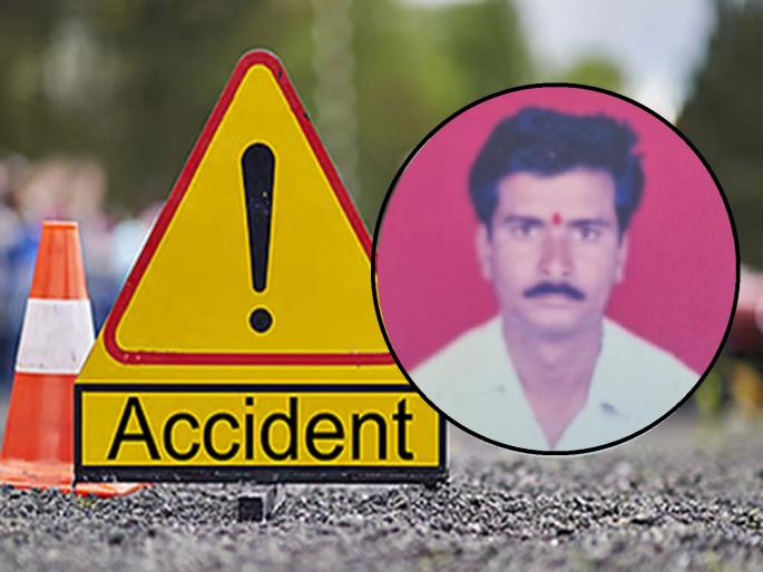 Beed: 'I'll be there in ten minutes!' were the last words, a young man died after being hit by a container near his house | Beed: 'दहा मिनिटात आलो!' शेवटचे शब्द ठरले, घराजवळच कंटेनरच्या धडकेत तरुणाचा मृत्यू