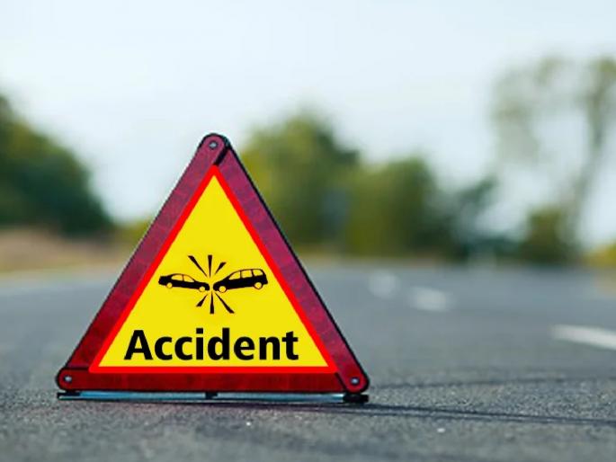 Statistics officer dies after speeding dumper hits bike on Nerli MIDC road in Kolhapur | Kolhapur Accident News: भरधाव डम्परची दुचाकीला धडक; सांख्यिकी अधिकाऱ्याचा मृत्यू, एक जखमी Statistics officer dies after speeding dumper hits bike on Nerli MIDC road in Kolhapur | Kolhapur Accident News: भरधाव डम्परची दुचाकीला धडक; सांख्यिकी अधिकाऱ्याचा मृत्यू, एक जखमी