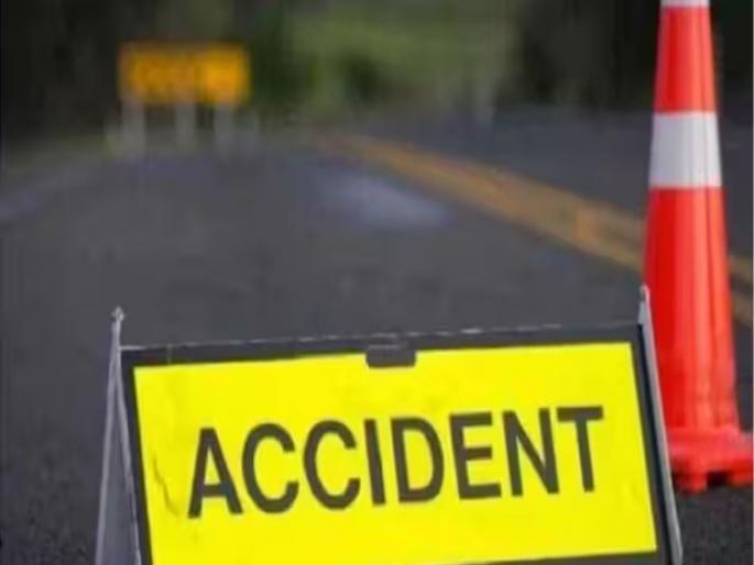 5 members of the same family die in a horrific accident involving a car and a bus while returning from Devdarshan | देवदर्शनाहून परतताना कार आणि बसचा भीषण अपघात, एकाच कुटुंबातील ५ जणांचा मृत्यू    5 members of the same family die in a horrific accident involving a car and a bus while returning from Devdarshan | देवदर्शनाहून परतताना कार आणि बसचा भीषण अपघात, एकाच कुटुंबातील ५ जणांचा मृत्यू