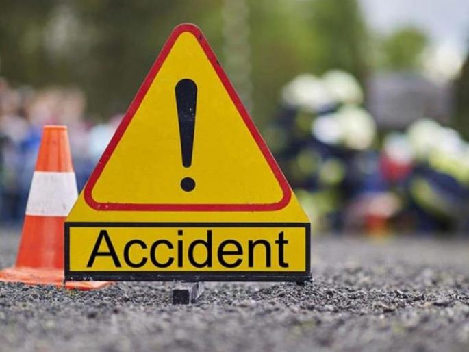 Tata Hiwa hits a scooty in Ulhasnagar, elder brother dies and younger brother injured, fortunately father survives | उल्हासनगरात स्कुटीला हायवाची धडक, मोठ्या भावाचा मृत्यू तर लहान जखमी, सुदैवाने वडील वाचले Tata Hiwa hits a scooty in Ulhasnagar, elder brother dies and younger brother injured, fortunately father survives | उल्हासनगरात स्कुटीला हायवाची धडक, मोठ्या भावाचा मृत्यू तर लहान जखमी, सुदैवाने वडील वाचले