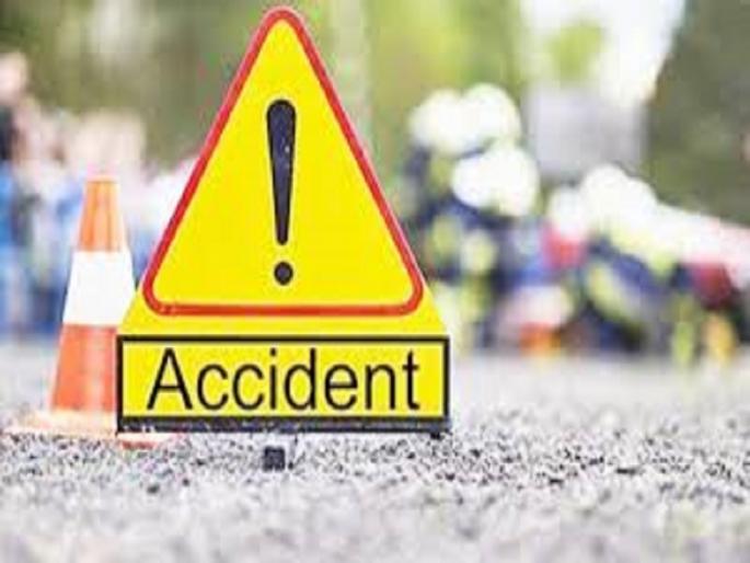 Motorcycle crash Two policemen injured | मोटारसायकलची बिबट्याला धडक; दोन पोलीस जखमी Motorcycle crash Two policemen injured | मोटारसायकलची बिबट्याला धडक; दोन पोलीस जखमी
