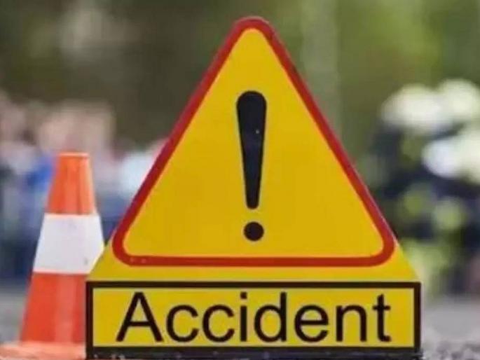 Young woman dies in an accident in Katraj Chowk | कात्रज चौकामध्ये अपघातात तरुणीचा मृत्यू Young woman dies in an accident in Katraj Chowk | कात्रज चौकामध्ये अपघातात तरुणीचा मृत्यू