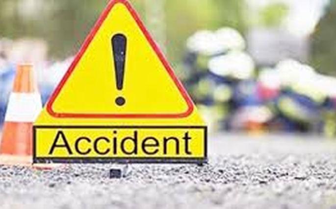 One killed in a two-wheeler accident in Deulgaon Raja | देऊळगाव राजात दुचाकी अपघातात एक ठार One killed in a two-wheeler accident in Deulgaon Raja | देऊळगाव राजात दुचाकी अपघातात एक ठार