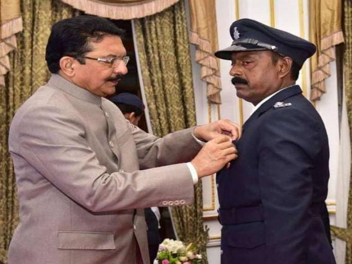 Fire brigade officer, Gaikwad's accidental death | राष्ट्रपती पदकविजेते अग्निशमन अधिकारी गायकवाड यांचा अपघाती मृत्यू Fire brigade officer, Gaikwad's accidental death | राष्ट्रपती पदकविजेते अग्निशमन अधिकारी गायकवाड यांचा अपघाती मृत्यू