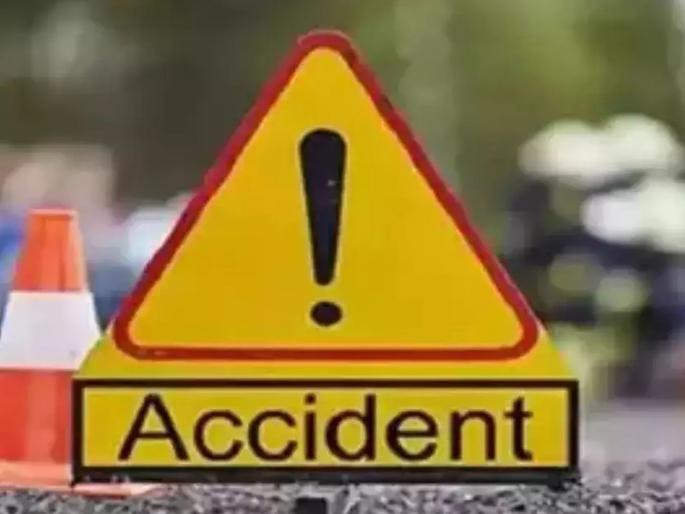 Activa driver serious in collision with Splendor in nagpur | भरधाव स्प्लेंडरच्या धडकेत अॅक्टीव्हास्वार गंभीर Activa driver serious in collision with Splendor in nagpur | भरधाव स्प्लेंडरच्या धडकेत अॅक्टीव्हास्वार गंभीर