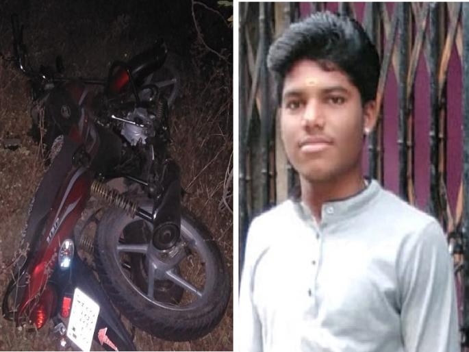 youngster dies in motorcycle accident at Selu | भाच्चीच्या लग्न समारंभावरून परणाऱ्या तरुणाचा दुचाकी अपघातात जागीच मृत्यू