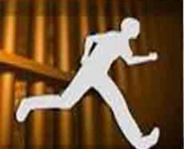 froud in medicine supply; accused absconding | ६० लाखांच्या औषधीचे बनावट पुरवठा आदेश देणारा तिवारी अद्याप फरारच! froud in medicine supply; accused absconding | ६० लाखांच्या औषधीचे बनावट पुरवठा आदेश देणारा तिवारी अद्याप फरारच!