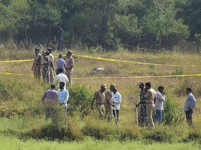 hyderabad gang rape the wife of the accused said husband is dead government should gave job and 10 lakh rupees | सरकारी नोकरी अन् 10 लाख रुपये द्या; हैदराबाद एन्काऊंटरमधल्या आरोपीच्या पत्नीची मागणी hyderabad gang rape the wife of the accused said husband is dead government should gave job and 10 lakh rupees | सरकारी नोकरी अन् 10 लाख रुपये द्या; हैदराबाद एन्काऊंटरमधल्या आरोपीच्या पत्नीची मागणी
