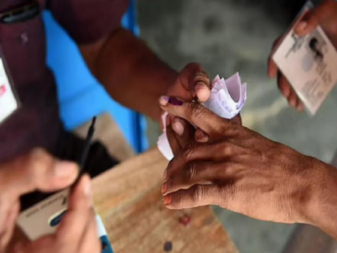 Voting for 1,166 gram panchayats in the state on October 13; Code of conduct applicable from today | राज्यातील १,१६६ ग्रामपंचायतीसाठी १३ ऑक्टोबरला मतदान; आजपासून आचारसंहिता लागू Voting for 1,166 gram panchayats in the state on October 13; Code of conduct applicable from today | राज्यातील १,१६६ ग्रामपंचायतीसाठी १३ ऑक्टोबरला मतदान; आजपासून आचारसंहिता लागू