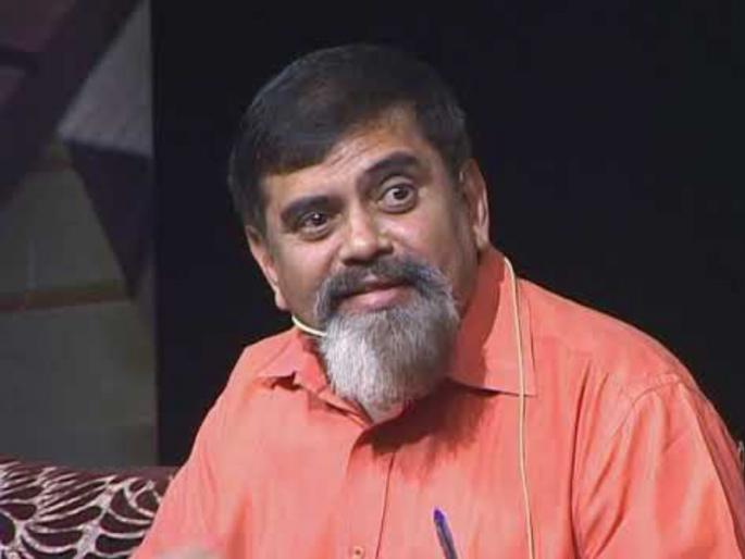Need to change the 'development' of the country: Achyut Godbole | देशाची  ‘विकासनिती’ बदलण्याची गरज : अच्युत गोडबोले Need to change the 'development' of the country: Achyut Godbole | देशाची  ‘विकासनिती’ बदलण्याची गरज : अच्युत गोडबोले