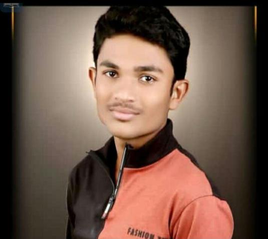 The loaded container crushed two young bikers on roads | भरधाव टँकरने दोन तरुण दुचाकीस्वारांना चिरडले The loaded container crushed two young bikers on roads | भरधाव टँकरने दोन तरुण दुचाकीस्वारांना चिरडले