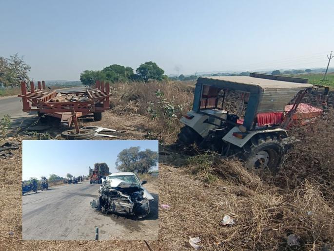 Car-tractor collision; One person seriously injured; Incident on Latur-Zahirabad highway | कार-ट्रॅक्टरची धडक; एक जण गंभीर जखमी; लातूर-जहिराबाद महामार्गावरील घटना Car-tractor collision; One person seriously injured; Incident on Latur-Zahirabad highway | कार-ट्रॅक्टरची धडक; एक जण गंभीर जखमी; लातूर-जहिराबाद महामार्गावरील घटना