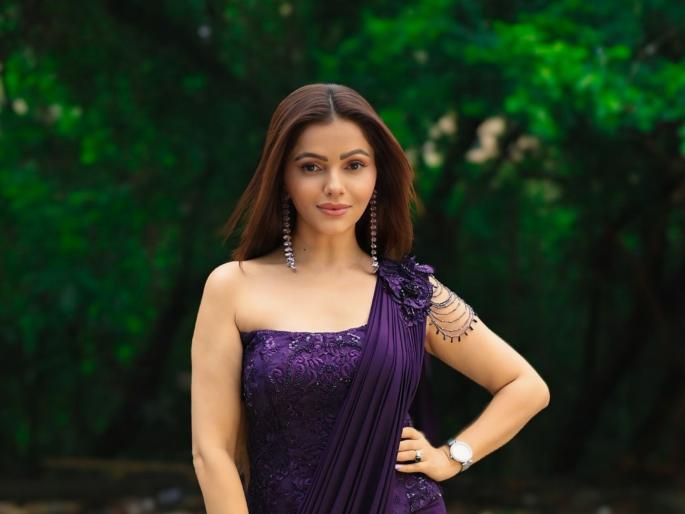 Actress Rubina Dilaik forgetting her age actress new post viral with fans | "मी विसरायला लागले आहे.."; अभिनेत्री रुबिना दिलैकच्या नवीन पोस्टमुळे चाहत्यांना चिंता, काय म्हणाली? Actress Rubina Dilaik forgetting her age actress new post viral with fans | "मी विसरायला लागले आहे.."; अभिनेत्री रुबिना दिलैकच्या नवीन पोस्टमुळे चाहत्यांना चिंता, काय म्हणाली?
