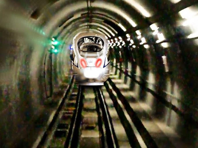 Electricity with water pressure passes metro | पाण्याच्या दाबासह विजेच्या परीक्षेत उत्तीर्ण होतेय मेट्रो Electricity with water pressure passes metro | पाण्याच्या दाबासह विजेच्या परीक्षेत उत्तीर्ण होतेय मेट्रो