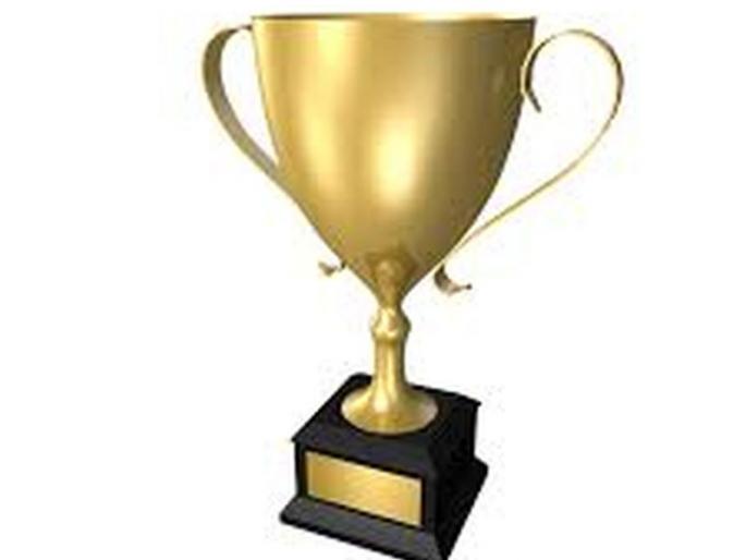 Adarsh Award for 43 Gram Sevaks in Akola District | अकोला जिल्ह्यात ४३ ग्रामसेवकांना आदर्श पुरस्कार Adarsh Award for 43 Gram Sevaks in Akola District | अकोला जिल्ह्यात ४३ ग्रामसेवकांना आदर्श पुरस्कार
