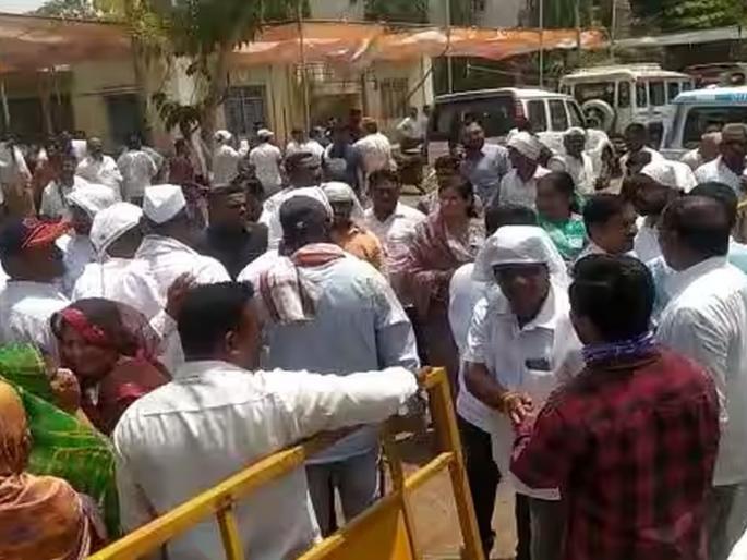 APMC Election Result: BJP MLA Jayakumar Rawal has one-handed power in Dondai market committee elections | APMC Election Result: दोंडाईचा बाजार समितीच्या निवडणुकीत भाजपाचे आमदार जयकुमार रावल यांची एक हाती सत्ता APMC Election Result: BJP MLA Jayakumar Rawal has one-handed power in Dondai market committee elections | APMC Election Result: दोंडाईचा बाजार समितीच्या निवडणुकीत भाजपाचे आमदार जयकुमार रावल यांची एक हाती सत्ता