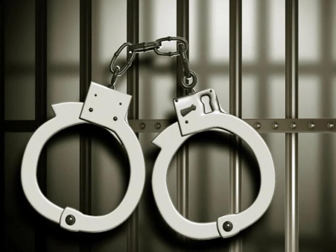 Panhala police arrested in atrocity case | अत्याचार प्रकरणातील पन्हाळ्याच्या पोलिसाला अटक Panhala police arrested in atrocity case | अत्याचार प्रकरणातील पन्हाळ्याच्या पोलिसाला अटक