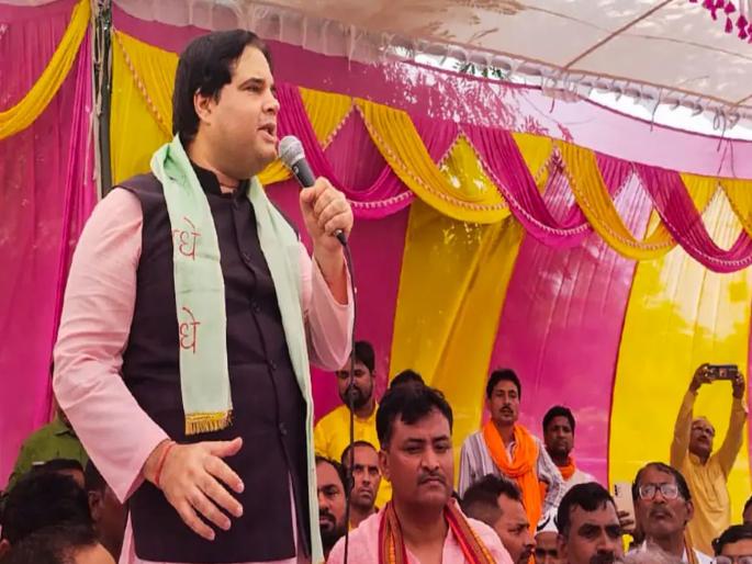 "We have no enmity with anyone, I have come to ask for votes for mother"; Varun on the field formotheri Maneka's victory | "आमचे कोणाशीही वैर नाही, मी आईसाठी मते मागण्याकरिता आलो आहे"; आई मनेकांच्या विजयासाठी वरुण मैदानात "We have no enmity with anyone, I have come to ask for votes for mother"; Varun on the field formotheri Maneka's victory | "आमचे कोणाशीही वैर नाही, मी आईसाठी मते मागण्याकरिता आलो आहे"; आई मनेकांच्या विजयासाठी वरुण मैदानात