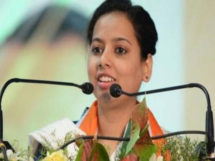 Girls have more perseverance to do better - Aditi Tatkare | मुलींमध्ये उत्तम काम करण्याची चिकाटी जास्त - आदिती तटकरे Girls have more perseverance to do better - Aditi Tatkare | मुलींमध्ये उत्तम काम करण्याची चिकाटी जास्त - आदिती तटकरे