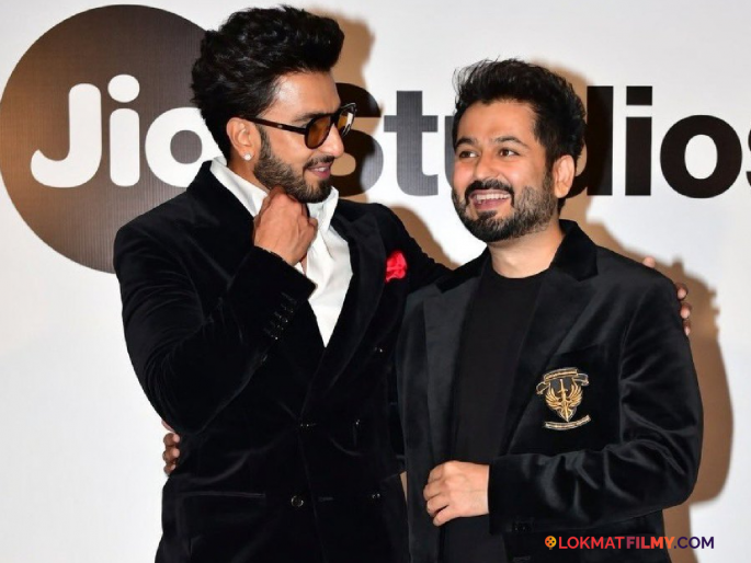 Aditya Dhar Birthday Dhurandhar 2 Update Viral Memes Reaction Instagram Post | 'धुरंधर'वरील व्हायरल मीम्सवर आदित्य धरनं दिली मन जिंकणारी प्रतिक्रिया; म्हणाला.. Aditya Dhar Birthday Dhurandhar 2 Update Viral Memes Reaction Instagram Post | 'धुरंधर'वरील व्हायरल मीम्सवर आदित्य धरनं दिली मन जिंकणारी प्रतिक्रिया; म्हणाला..