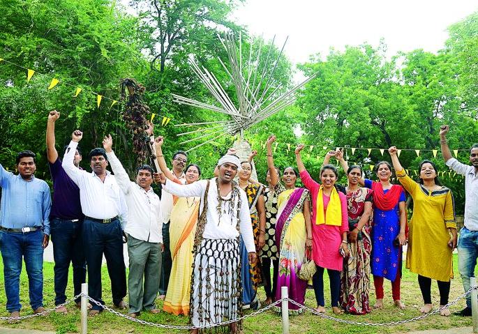 Govari is a tribal: The historic decision of the High Court | गोवारी हे आदिवासीच : हायकोर्टाचा ऐतिहासिक निर्णय