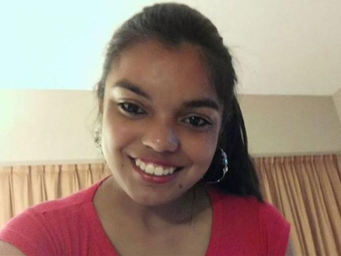 husbond beated wife after each facebook like | फेसबूकवरच्या प्रत्येक लाईकसाठी नवरा करायचा बेदम मारहाण husbond beated wife after each facebook like | फेसबूकवरच्या प्रत्येक लाईकसाठी नवरा करायचा बेदम मारहाण