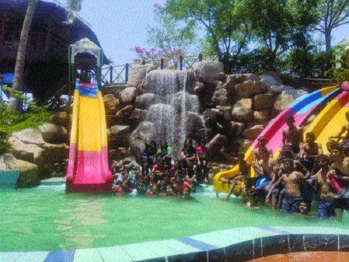 Aadrasvr children get tour of tourism center | एड्सग्रस्त मुलांना घडविली पर्यटन केंद्राची सफर