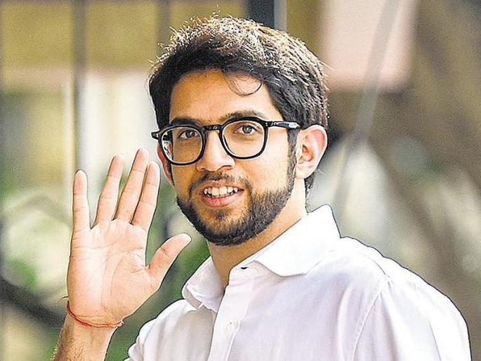 Will nightlife start in Pune? Aditya Thackeray's Puneri tweak answer | पुण्यात नाईट लाईफ सुरू होणार का? आदित्य ठाकरेंचा पुणेकरांना चिमटा  Will nightlife start in Pune? Aditya Thackeray's Puneri tweak answer | पुण्यात नाईट लाईफ सुरू होणार का? आदित्य ठाकरेंचा पुणेकरांना चिमटा