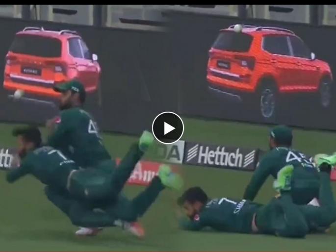 Ae Bhai, Zara Dekh Ke Chalo Delhi Police make fun of Pakistan's fielding | PAK vs SL Final: "अरे भाई, जरा देख के चलो", दिल्ली पोलिसांनी पाकिस्तानच्या फिल्डिंगची उडवली खिल्ली