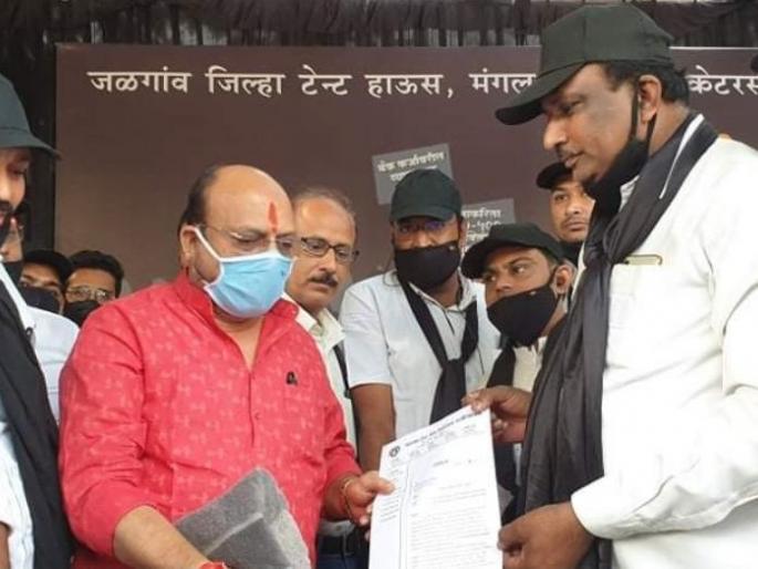 Recover from crisis by allowing to start a business | व्यवसाय सुरू करण्याची परवानगी देत संकटातून सावरा Recover from crisis by allowing to start a business | व्यवसाय सुरू करण्याची परवानगी देत संकटातून सावरा