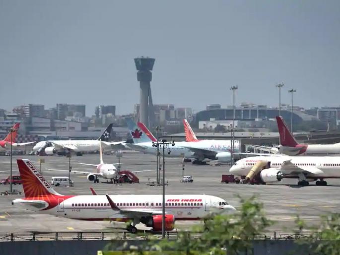 two week flight suspension if airlines fail to stop photography on board and aerodrome | आता विमानतळ, विमानात नो क्लिक क्लिक; डीजीसीएकडून आदेश जारी two week flight suspension if airlines fail to stop photography on board and aerodrome | आता विमानतळ, विमानात नो क्लिक क्लिक; डीजीसीएकडून आदेश जारी