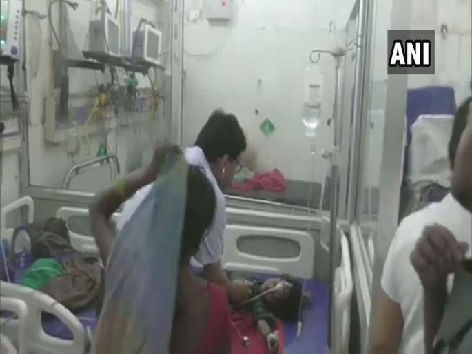 19 kids died due to encephalitis in muzaffarpur | बिहारमध्ये इन्सेफेलाईटीस आजाराचे थैमान, 19 मुलांचा मृत्यू 19 kids died due to encephalitis in muzaffarpur | बिहारमध्ये इन्सेफेलाईटीस आजाराचे थैमान, 19 मुलांचा मृत्यू
