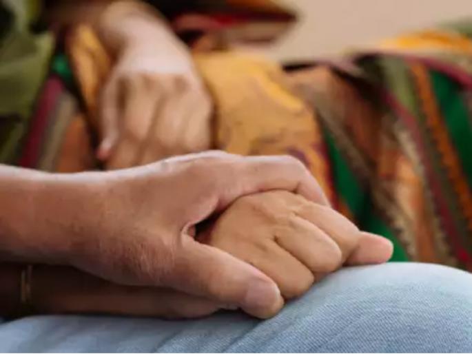 crime charges against man for blackmailing woman over one sided love | तुझ्या होणाऱ्या बायकोचं माझ्याशी अफेअर; 'ती'च्या भावी पतीला 'त्याने' मेसेज केला, अन्... crime charges against man for blackmailing woman over one sided love | तुझ्या होणाऱ्या बायकोचं माझ्याशी अफेअर; 'ती'च्या भावी पतीला 'त्याने' मेसेज केला, अन्...