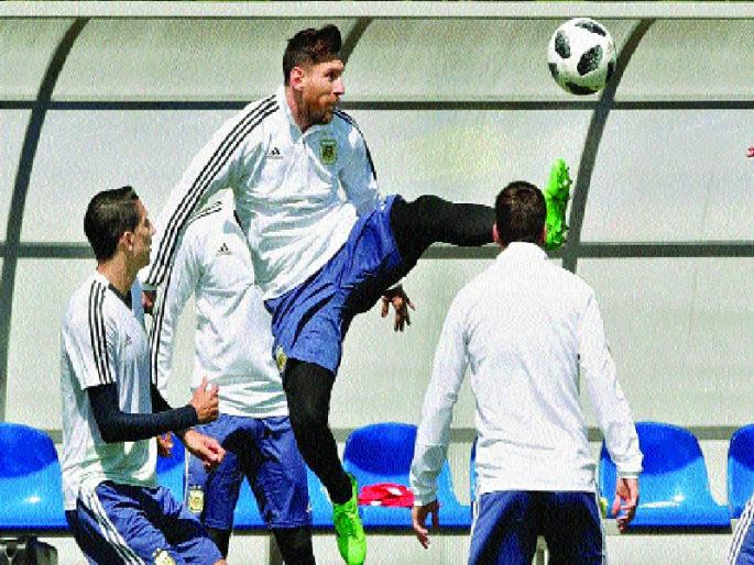 Hope in Argentina for a big win | आईसलँडवर मोठ्या विजयाची अर्जेंटिनाला आशा