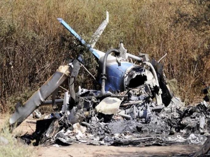 Afghan army chopper collapses 25 killed | अफगाण लष्कराचे हेलिकॉप्टर कोसळून २५ ठार Afghan army chopper collapses 25 killed | अफगाण लष्कराचे हेलिकॉप्टर कोसळून २५ ठार