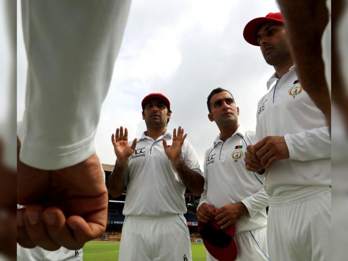 Asghar Afghan gets engaged for the second time, he already has five children from his first wife | आंतरराष्ट्रीय क्रिकेटपटू दुसऱ्यांदा चढणार बोहल्यावर; पहिल्या पत्नीकडून आहेत पाच मुलं!