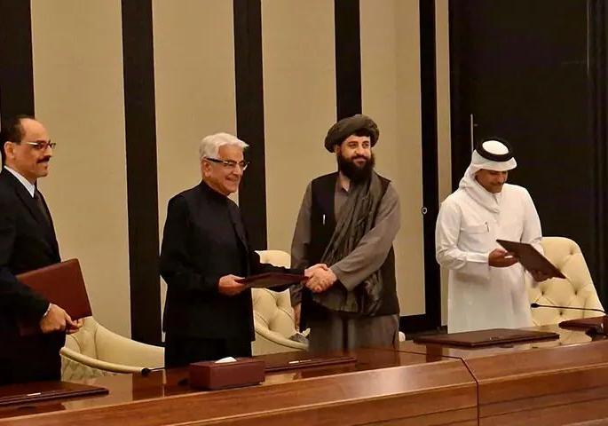 Pakistan-Afghanistan Durand Line Conflict: Qatar made a big mistake...! Taliban strongly objected to a word in the ceasefire, it was time to change the statement... | कतारने मोठी चूक केली...! तालिबानने युद्धविरामातील एका शब्दावर तीव्र आक्षेप घेतला, निवेदन बदलण्याची वेळ आली... Pakistan-Afghanistan Durand Line Conflict: Qatar made a big mistake...! Taliban strongly objected to a word in the ceasefire, it was time to change the statement... | कतारने मोठी चूक केली...! तालिबानने युद्धविरामातील एका शब्दावर तीव्र आक्षेप घेतला, निवेदन बदलण्याची वेळ आली...