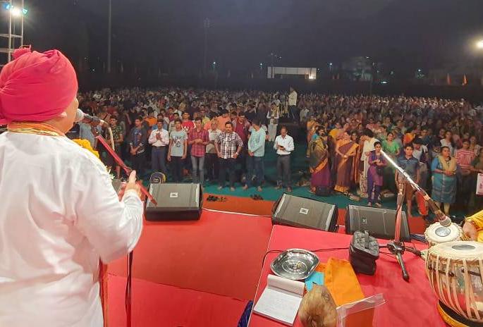 Pak-Pak Kashmir question still persists: Chaudutt Aaplebwa | पाकव्याप्त काश्मिर प्रश्न आजही कायम : चारूदत्त आफळेबुवा Pak-Pak Kashmir question still persists: Chaudutt Aaplebwa | पाकव्याप्त काश्मिर प्रश्न आजही कायम : चारूदत्त आफळेबुवा
