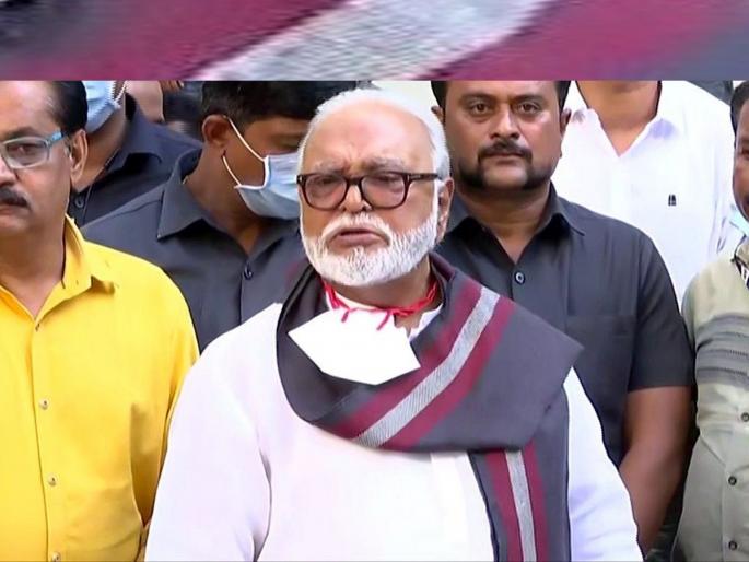 We are ready! but Shiv Sena should remove this confusion once and for all; chhagan Bhujbal comment over Sanjay Raut's statement | Maharashtra Political Crisis : ...आमची तयारी! शिवसेनेनं 'हा' संभ्रम एकदाचा दूर करावा; राऊतांच्या वक्तव्यावर भुजबळ थेट बोलले We are ready! but Shiv Sena should remove this confusion once and for all; chhagan Bhujbal comment over Sanjay Raut's statement | Maharashtra Political Crisis : ...आमची तयारी! शिवसेनेनं 'हा' संभ्रम एकदाचा दूर करावा; राऊतांच्या वक्तव्यावर भुजबळ थेट बोलले