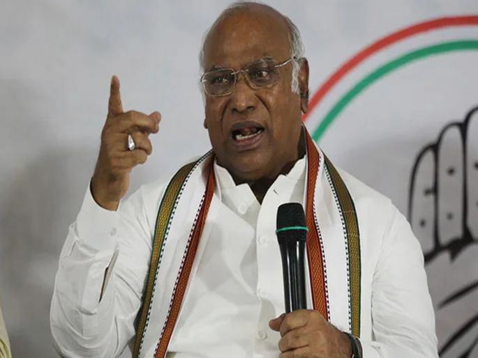 A hidden surge from India alliance; Trust Congress President Mallikarjun Kharge | इंडिया आघाडीच्या बाजूने छुपी लाट; काँग्रेस अध्यक्ष मल्लिकार्जुन खरगे यांना विश्वास A hidden surge from India alliance; Trust Congress President Mallikarjun Kharge | इंडिया आघाडीच्या बाजूने छुपी लाट; काँग्रेस अध्यक्ष मल्लिकार्जुन खरगे यांना विश्वास
