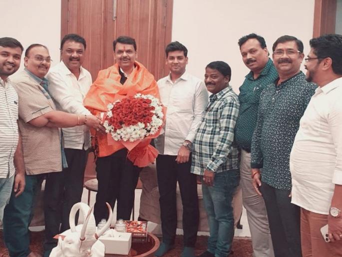 Chief Minister eknath shinde and Deputy Chief Minister devendra fadnavis will visit Rasrang program of Dombivli | डोंबिवलीच्या रासरंग कार्यक्रमास मुख्यमंत्री, उपमुख्यमंत्री भेट देणार Chief Minister eknath shinde and Deputy Chief Minister devendra fadnavis will visit Rasrang program of Dombivli | डोंबिवलीच्या रासरंग कार्यक्रमास मुख्यमंत्री, उपमुख्यमंत्री भेट देणार