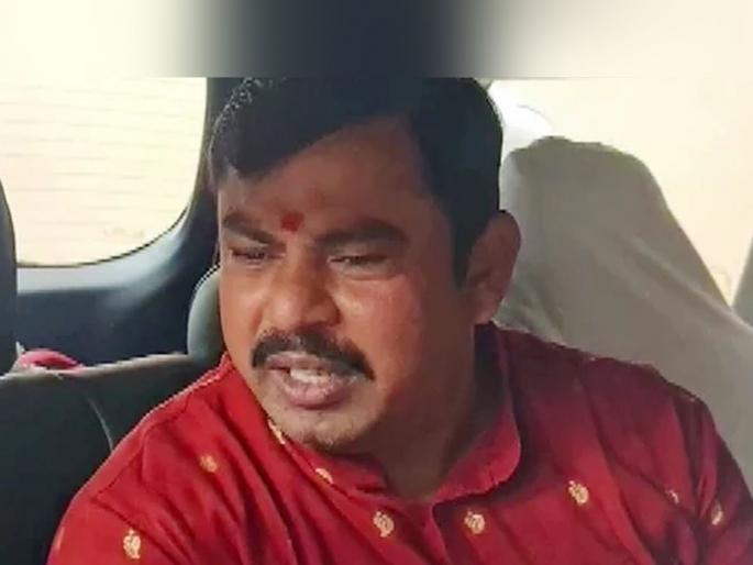 Hyderabad Suspended bjp leader MLA t raja singh arrested attacks on mp asaduddin owaisi | T Raja Arrested : पैगंबरांवरील विधानामुळे टी राजा यांना पुन्हा अटक; म्हणाले, तेलंगणा पोलीस ओवेसींची कठपुतली Hyderabad Suspended bjp leader MLA t raja singh arrested attacks on mp asaduddin owaisi | T Raja Arrested : पैगंबरांवरील विधानामुळे टी राजा यांना पुन्हा अटक; म्हणाले, तेलंगणा पोलीस ओवेसींची कठपुतली