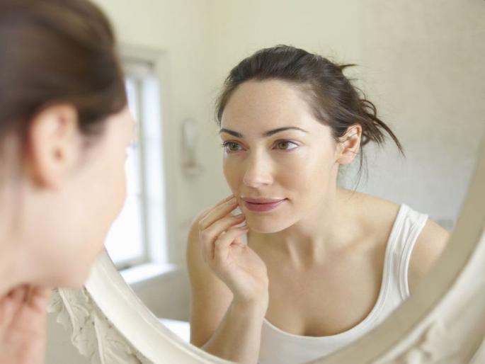 I'm still young! What to look young....! | अजून यौवनात मी! तरुण दिसण्यासाठी काय पण....! I'm still young! What to look young....! | अजून यौवनात मी! तरुण दिसण्यासाठी काय पण....!