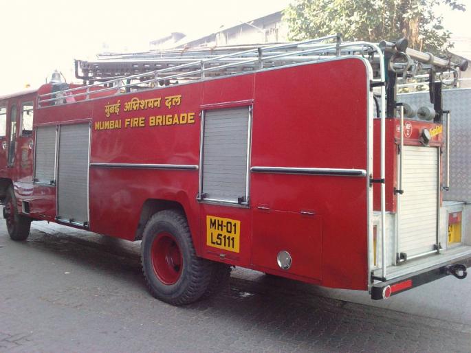Impact of fire and emergency service fee increases on investment VTA demands reconsideration of unreasonable toll hike | अग्निशमन व आपत्कालीन सेवा शुल्क वाढीचा गुंतवणुकीवर परिणाम; अतार्तिक शुल्क दरवाढीवर पुनर्विचार करण्याची व्हीटीएची मागणी  Impact of fire and emergency service fee increases on investment VTA demands reconsideration of unreasonable toll hike | अग्निशमन व आपत्कालीन सेवा शुल्क वाढीचा गुंतवणुकीवर परिणाम; अतार्तिक शुल्क दरवाढीवर पुनर्विचार करण्याची व्हीटीएची मागणी